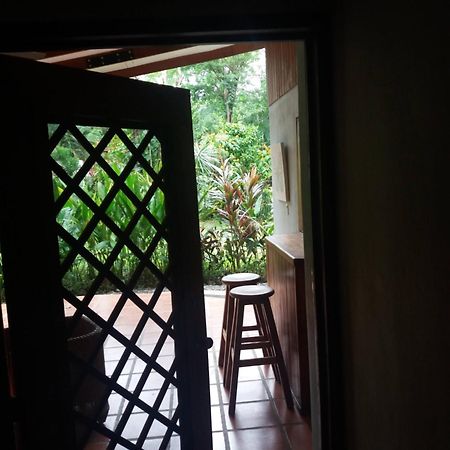 Los Delfines Lodge Puerto Viejo de Talamanca Экстерьер фото